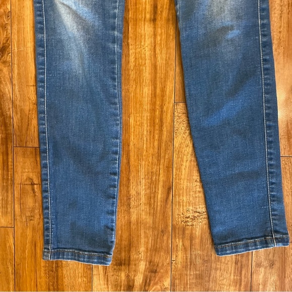 STUDIO F Womens Juniors Blue Skinny Distressed Jeans Size 6 - Picture 4 of 13